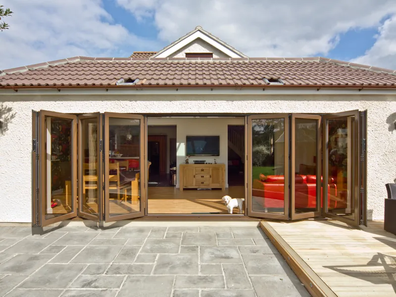 Bifold Manor Park